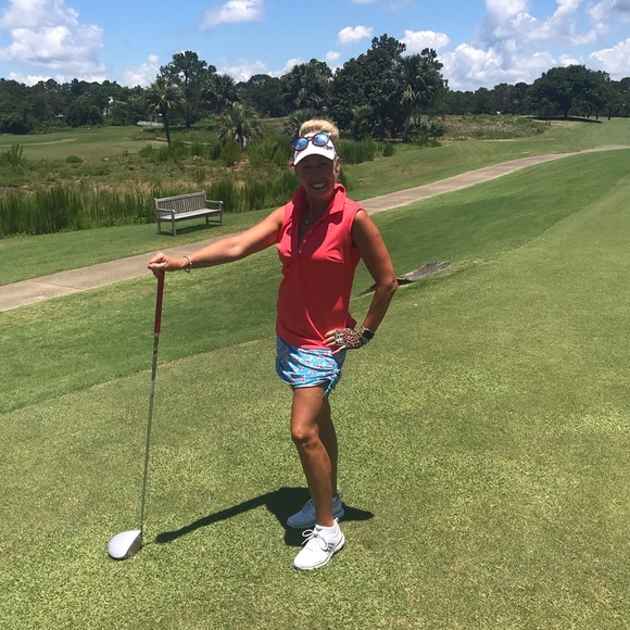 Meet your Posher, Kay - Picture 2 of 4